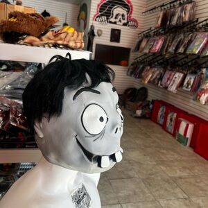 Halloween Mask - Frankenweenie - E Gore